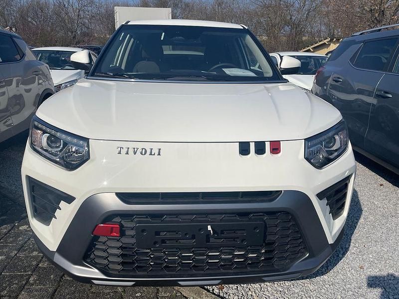 Neu SsangYong Tivoli 163 PS (119 kW) 2025 Weiß SUV
