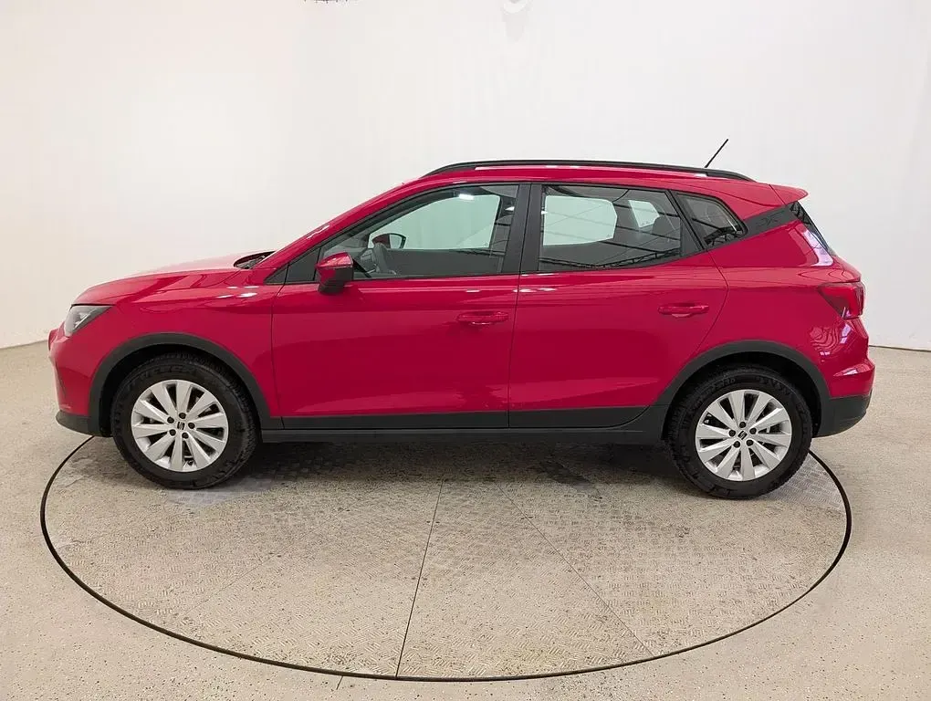 Gebraucht Seat Arona Reference 95 PS (69 kW) 2023 Reinrot SUV