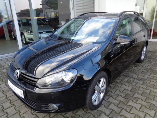 Gebraucht VW Golf VII Match 140 PS (102 kW) 2013 Schwarz Kombi