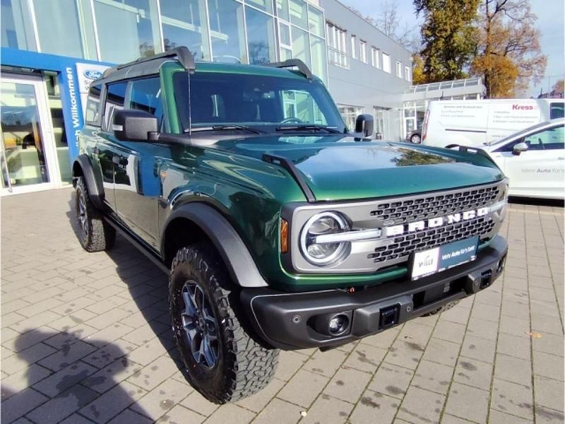 Gebraucht Ford Bronco 334 PS (245 kW) 2024 Eruption green (metallic) SUV