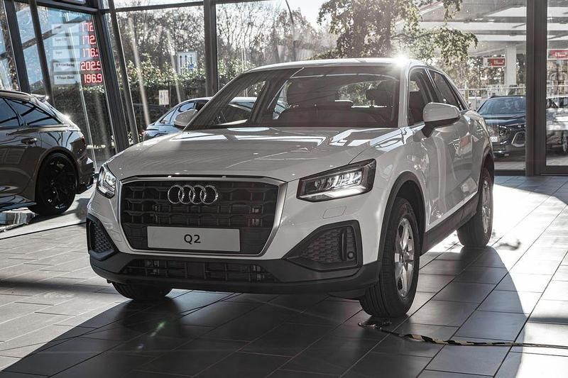 Gebraucht Audi Q2 Comfort 150 PS (110 kW) 2025 Arkonaweiß SUV