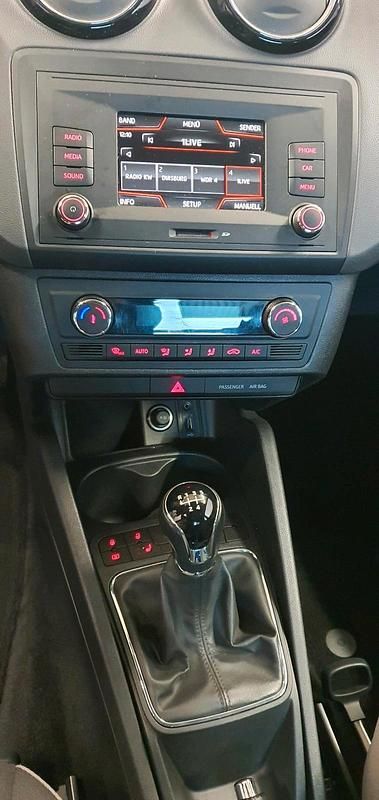 Second-hand Seat Ibiza 90 CP (66 kW) 2017 Negru Coupe
