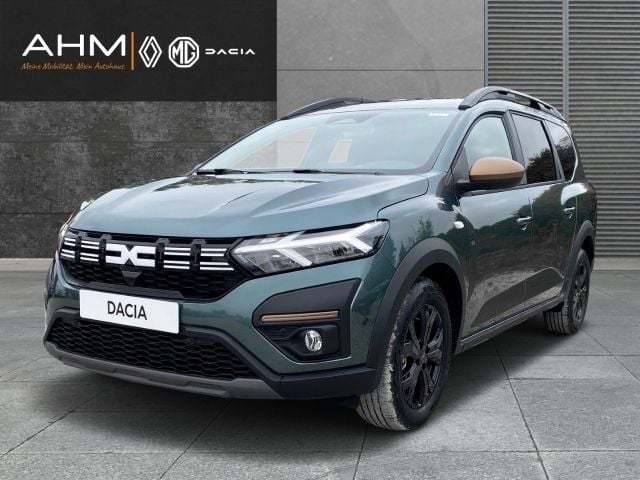 Gruen Gebraucht 2024 Dacia Jogger Extreme Van / Kleinbus | 21.950 € (Guter Preis) - Bild 1/4