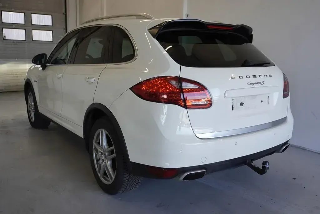 Gebraucht Porsche Cayenne 333 PS (244 kW) 2012 Weiß SUV