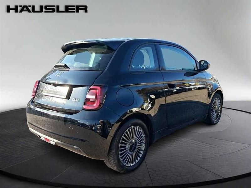 Gebraucht Fiat 500e 86 kW (118 PS) 2022 Schwarz Kleinwagen