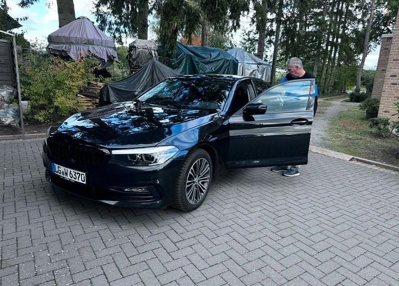 Gebraucht BMW 540 Performance 320 PS (235 kW) 2018 Schwarz Limousine