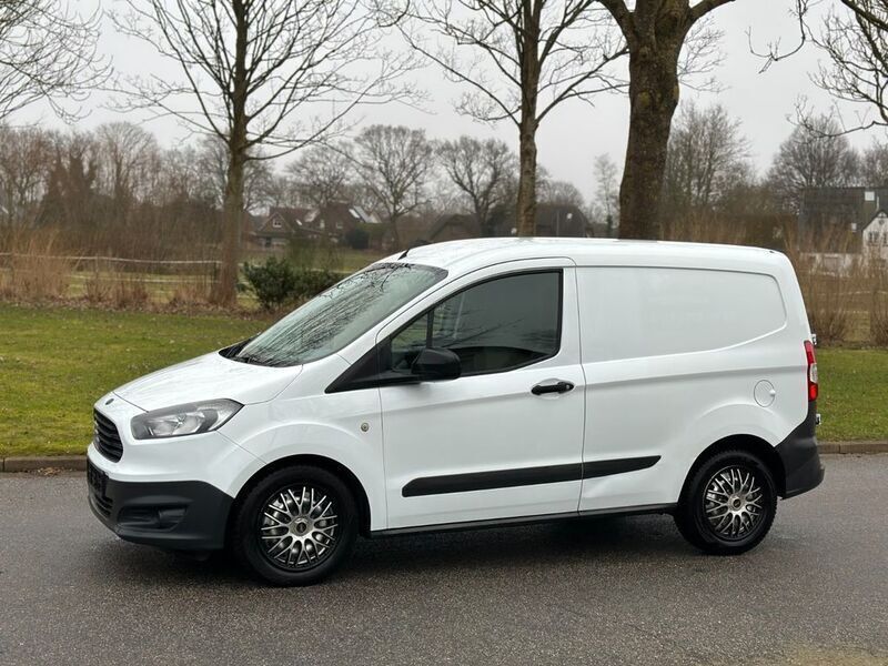 Weiß Gebraucht 2017 Ford Transit Basis Van / Kleinbus | 7.999 € (Guter Preis) - Bild 1/4