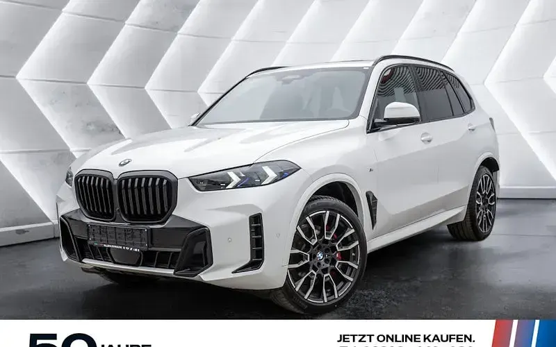 Neu BMW X5 298 PS (219 kW) 2025 Weiß SUV