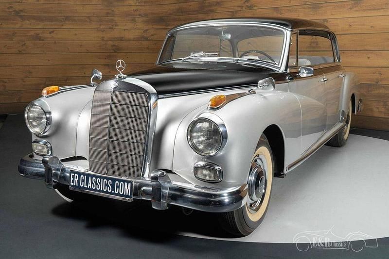 Gebraucht Mercedes 300 159 PS (116 kW) 1962 Silber Limousine