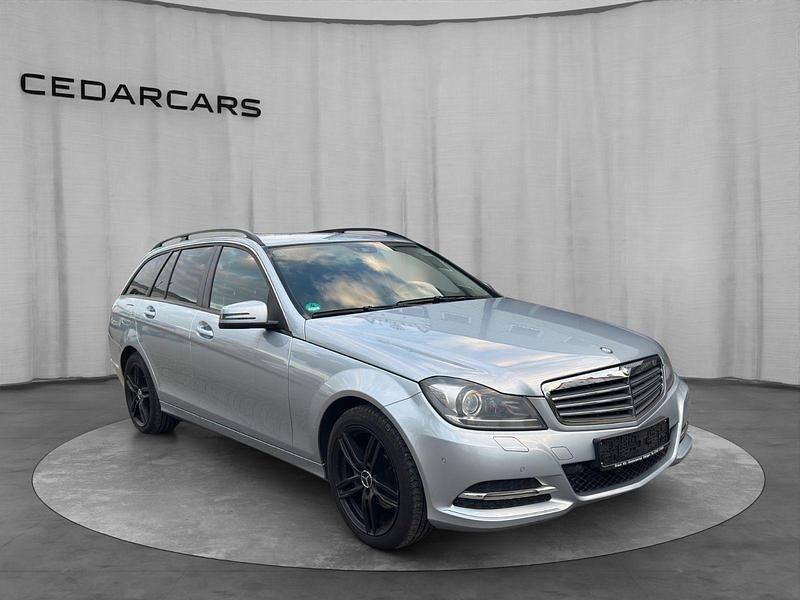 Silber Gebraucht 2013 Mercedes C220 Kombi | 7.999 € (Guter Preis) - Bild 1/4