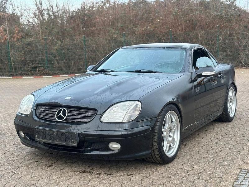 Gebraucht Mercedes SLK320 218 PS (160 kW) 2001 Schwarz Cabrio