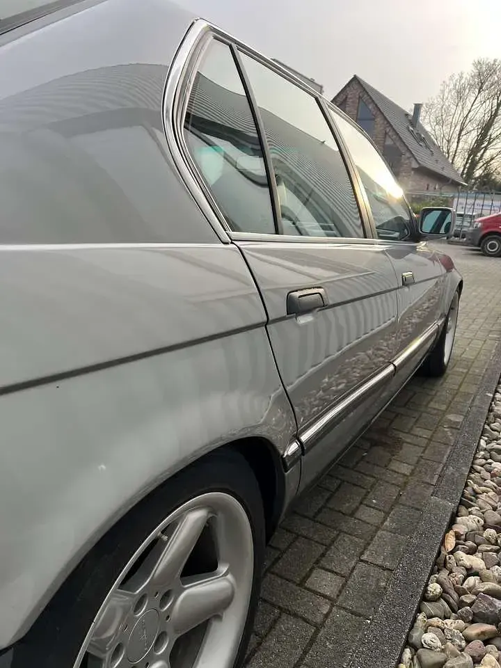 Gebraucht BMW 750 299 PS (219 kW) 1988 Limousine