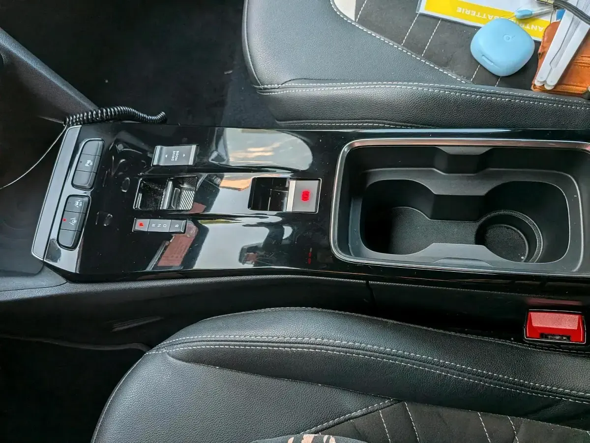 Gebraucht Opel Mokka-e Ultimate 100 kW (136 PS) 2021 Andere farben SUV