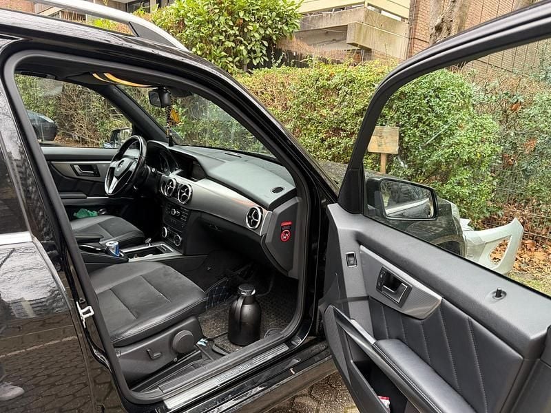 Gebraucht Mercedes GLK220 170 PS (125 kW) 2012 Schwarz SUV