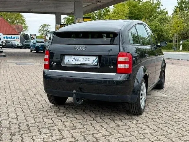Gebraucht Audi A2 75 PS (55 kW) 2001 Schwarz Kleinwagen