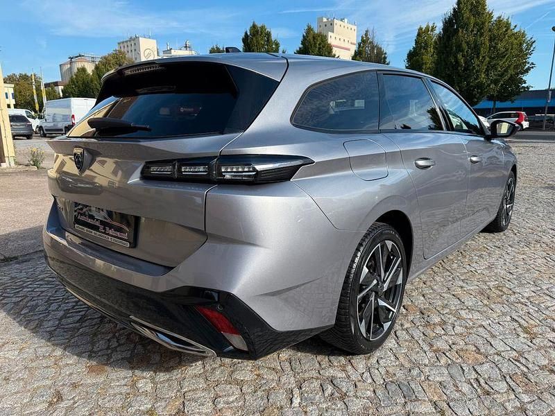 Gebraucht Peugeot 308 SW Allure 131 PS (96 kW) 2023 Grau Kombi