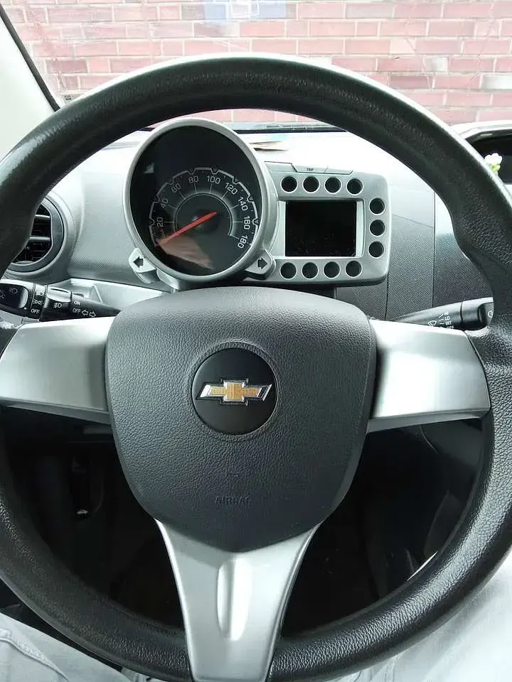 Gebraucht Chevrolet Spark LT 68 PS (50 kW) 2013 Kleinwagen