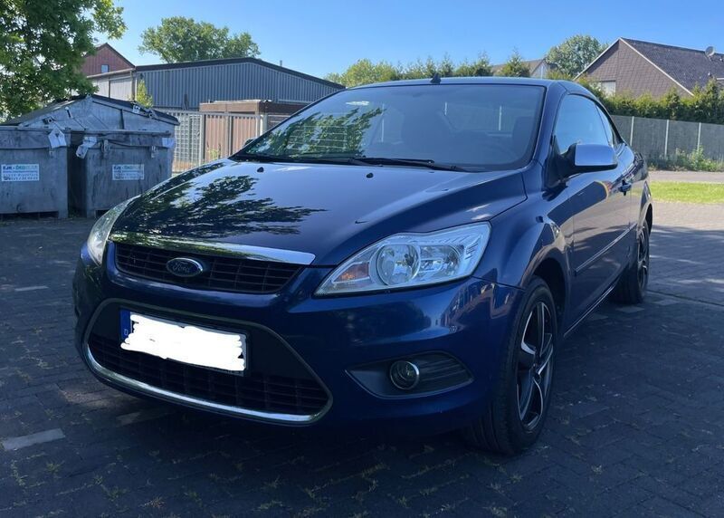 Blau Gebraucht 2009 Ford Focus Cabriolet Trend Cabrio | 2.900 € (Fairer Preis) - Bild 1/4