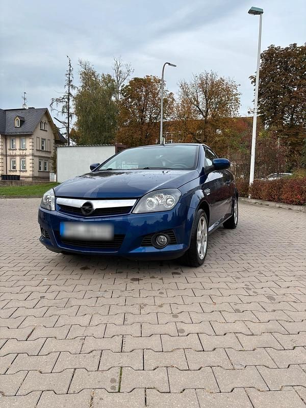 Blau Gebraucht 2004 Opel Tigra Cabrio | 1.400 € (Guter Preis) - Bild 1/4
