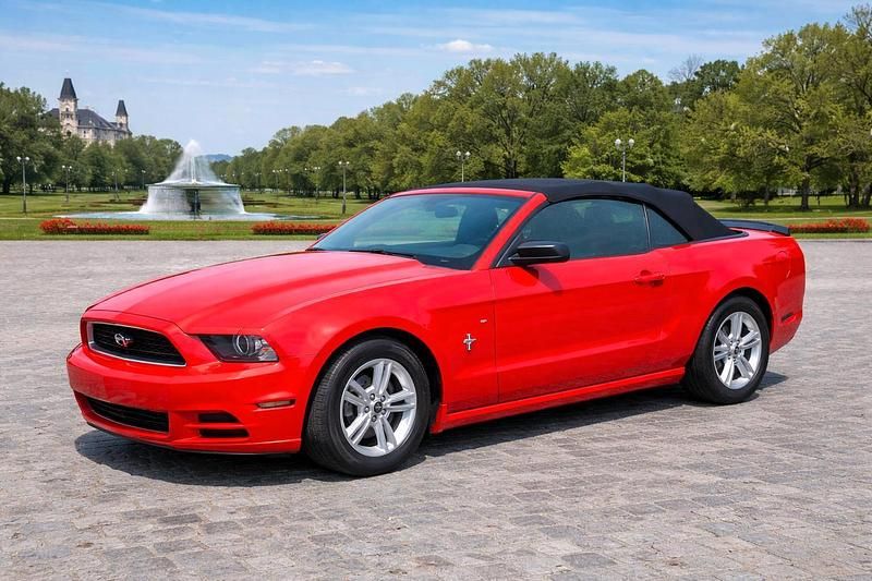 Gebraucht Ford Mustang 309 PS (227 kW) 2012 Rot Cabrio