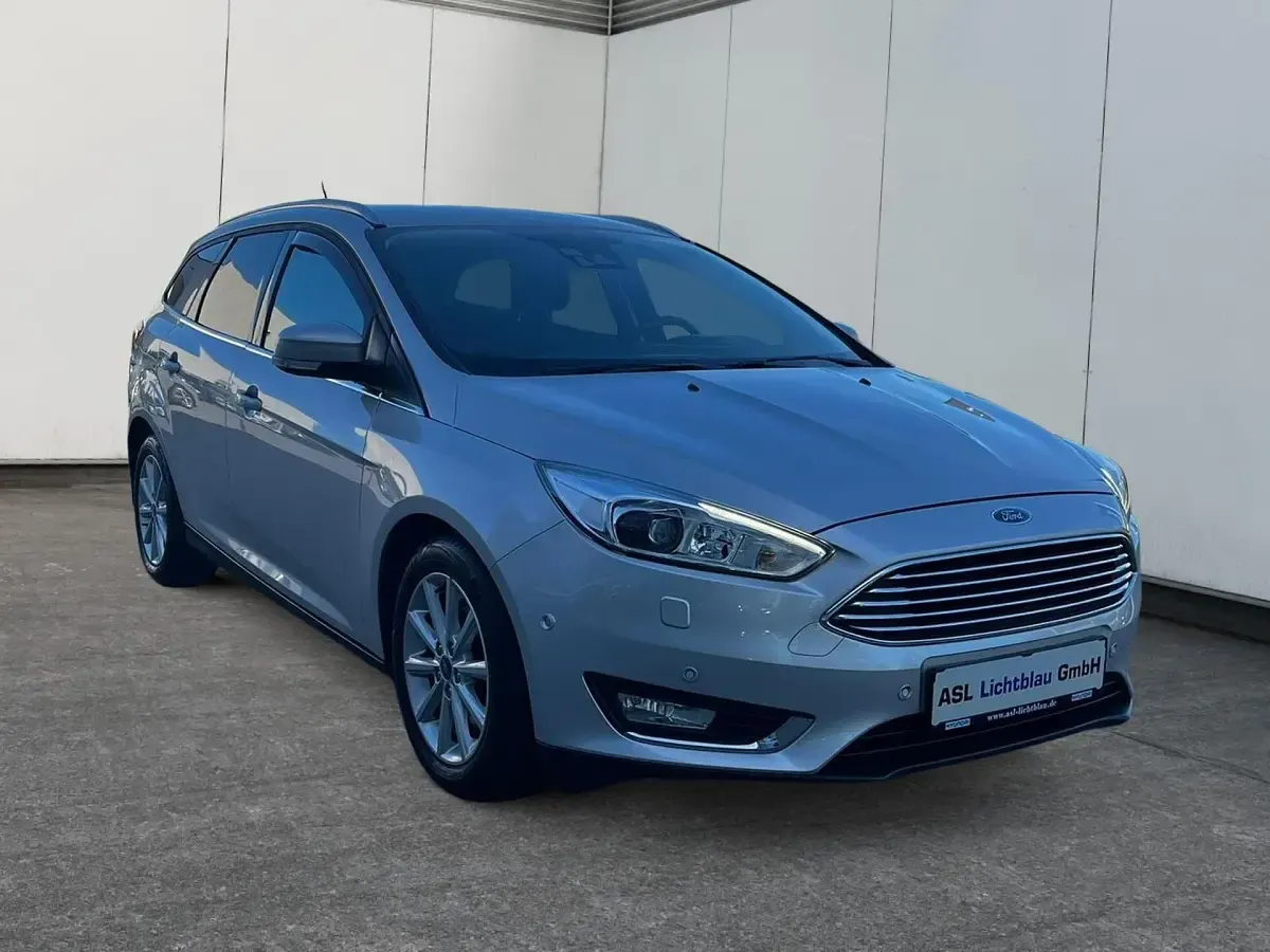 Gebraucht Ford Focus Titanium 150 PS (110 kW) 2018 Silber Kombi