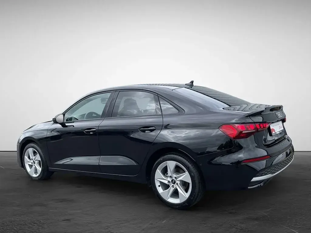 Gebraucht Audi A3 Advanced 150 PS (110 kW) 2025 Schwarz Limousine