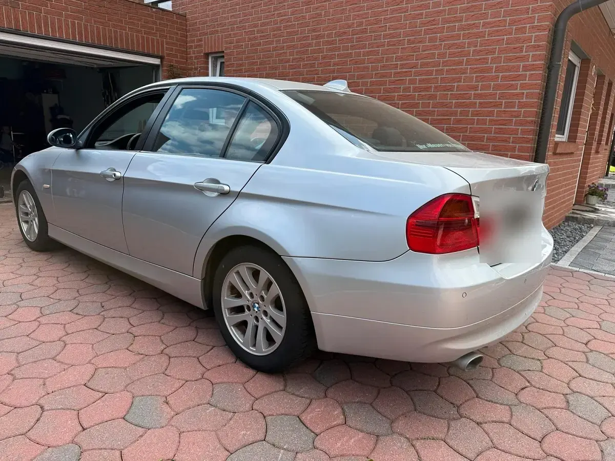 Gebraucht BMW 318 Comfort Edition 143 PS (105 kW) 2008 Silber Limousine