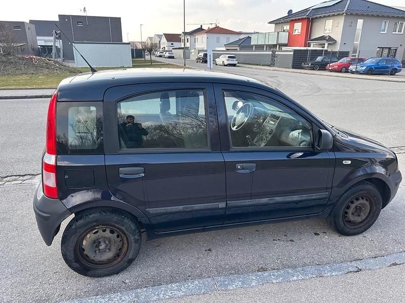 Gebraucht Fiat Panda 54 PS (39 kW) 2010 Blau Kleinwagen