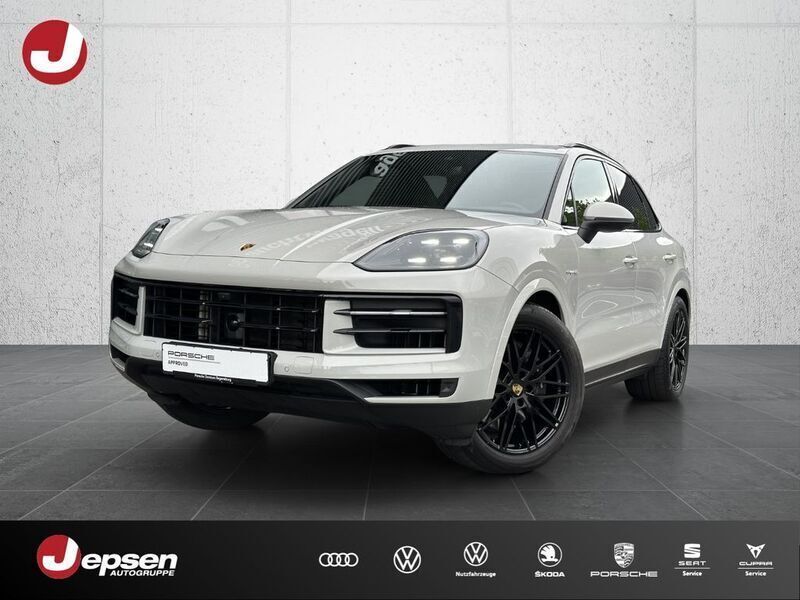 Kreide Gebraucht 2024 Porsche Cayenne SUV | 106.900 € (Guter Preis) - Bild 1/4