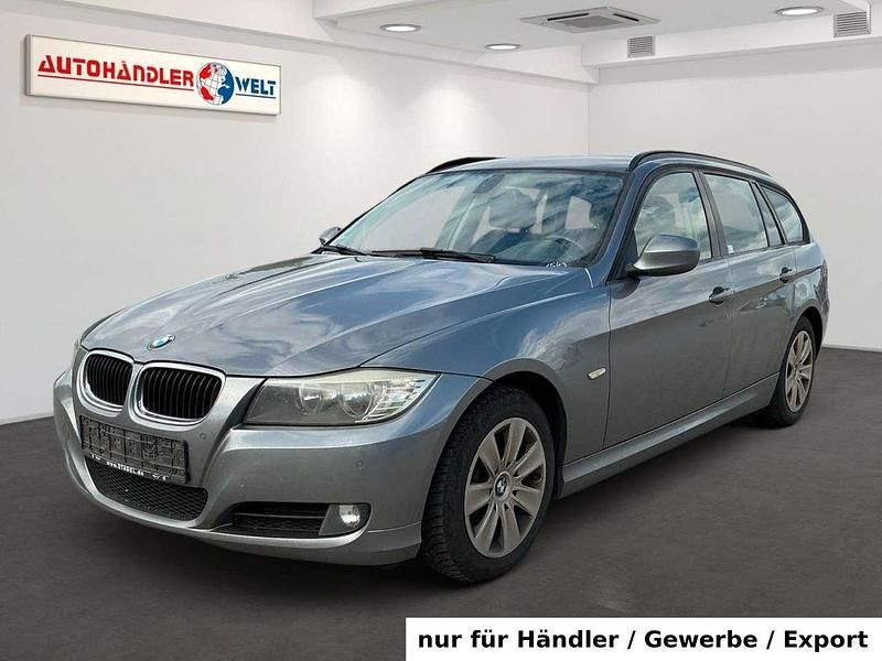 Grau Gebraucht 2010 BMW 318 Sport Line Kombi | 2.199 € (Fairer Preis) - Bild 1/3