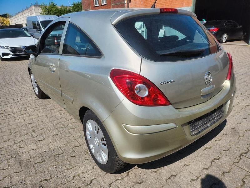 Gebraucht Opel Corsa 80 PS (58 kW) 2007 Gelb Kleinwagen