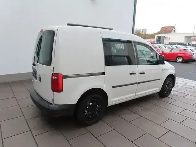 Usata VW Caddy 102 CV (75 kW) 2018 Andere Monovolume