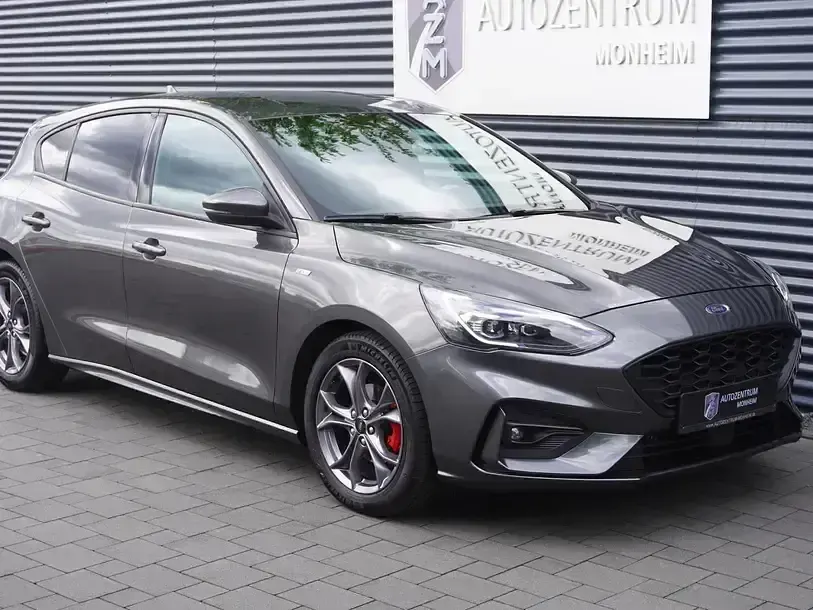 Gebraucht Ford Focus ST-Line X 150 PS (110 kW) 2021 Magneticgrau metallic Limousine