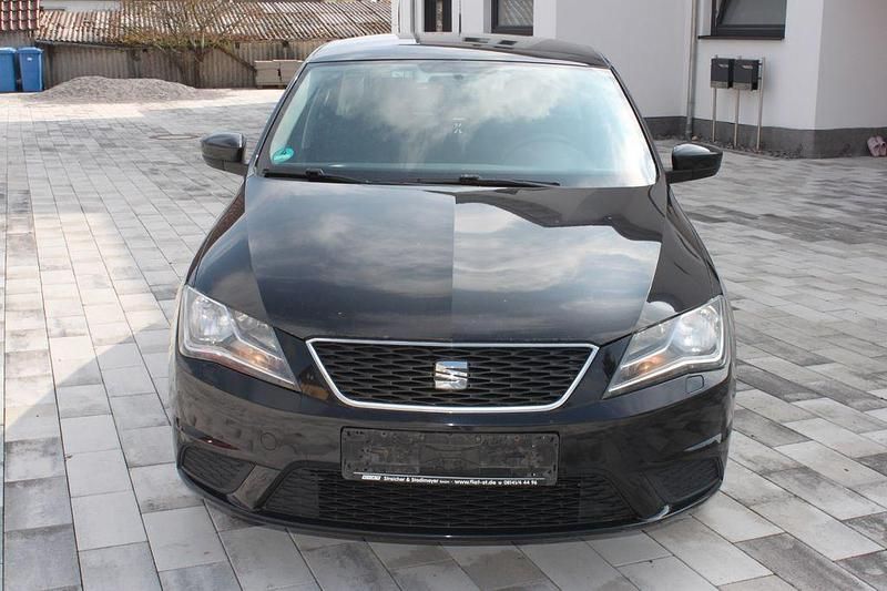 Gebraucht Seat Toledo 4You 105 PS (77 kW) 2014 Schwarz Kleinwagen