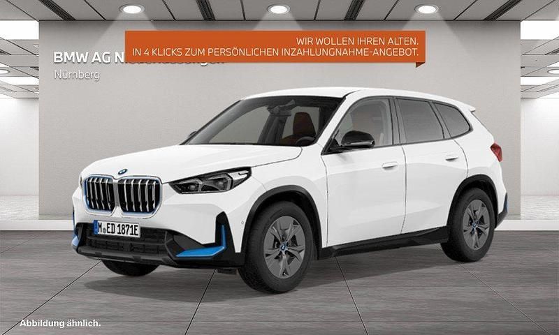 Weiß Gebraucht 2023 BMW iX1 Performance SUV | 35.490 € (Teuer) - Bild 1/4