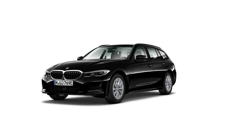 Gebraucht BMW 320 Advantage 163 PS (119 kW) 2022 Kombi