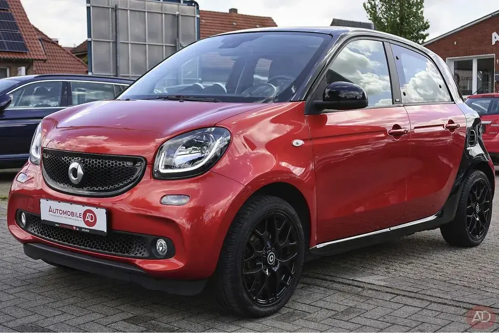 Gebraucht Smart ForFour Basis 71 PS (52 kW) 2015 Schwarz Kleinwagen