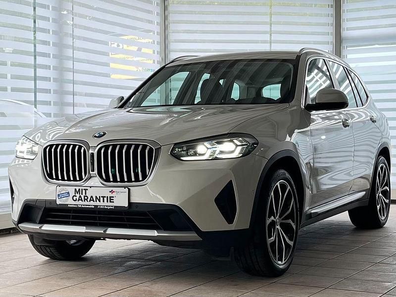 Weiß Gebraucht 2022 BMW X3 Sport Line SUV | 37.990 € (Fairer Preis) - Bild 1/4