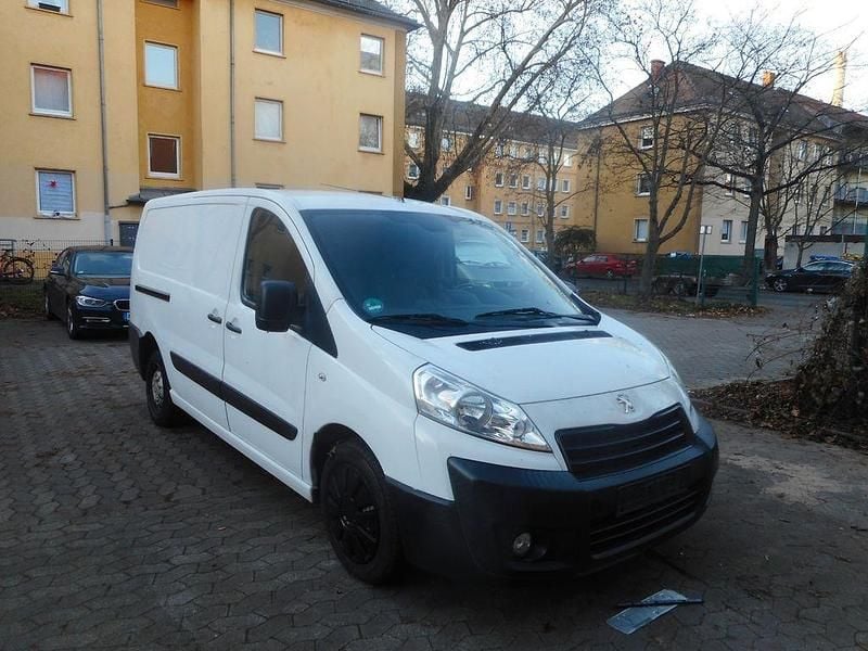 Weiß Gebraucht 2016 Peugeot Expert Van | 5.200 € (Superpreis) - Bild 1/4