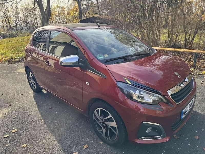 Gebraucht Peugeot 108 Top! Collection 72 PS (52 kW) 2020 Rot Limousine