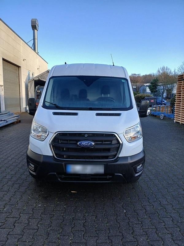 Gebraucht Ford Transit 131 PS (96 kW) 2020 Weiß Van / Kleinbus