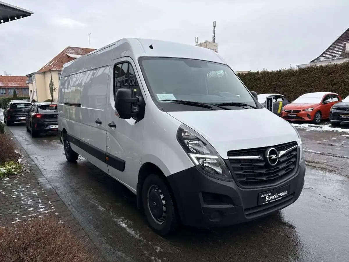 Gebraucht Opel Movano S 179 PS (131 kW) 2020 Polarweiß Van
