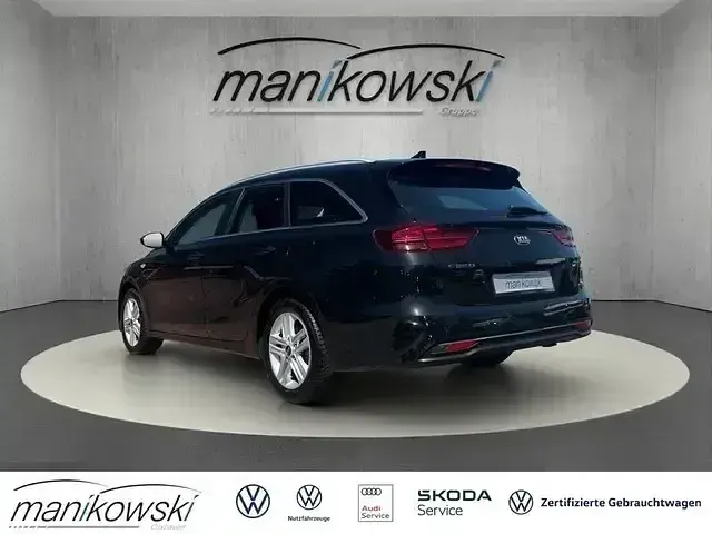 Gebraucht Kia Ceed Sportswagon 136 PS (100 kW) 2020 Schwarz Kombi