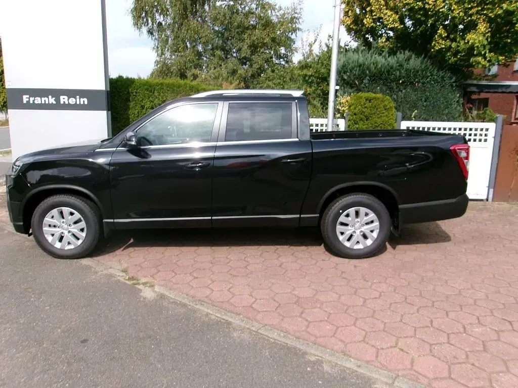 Neu KGM Musso 203 PS (149 kW) 2026 Schwarz Pickup