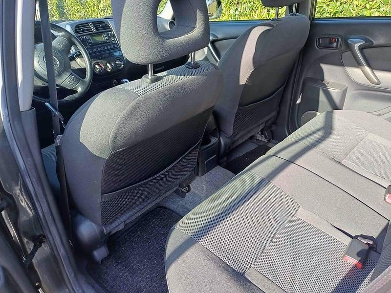 Gebraucht Toyota RAV4 Edition 150 PS (110 kW) 2005 Grau SUV