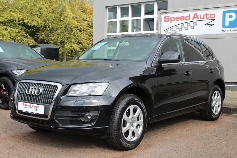 Schwarz Gebraucht 2011 Audi Q5 Design SUV | 9.790 € (Fairer Preis) - Bild 1/4