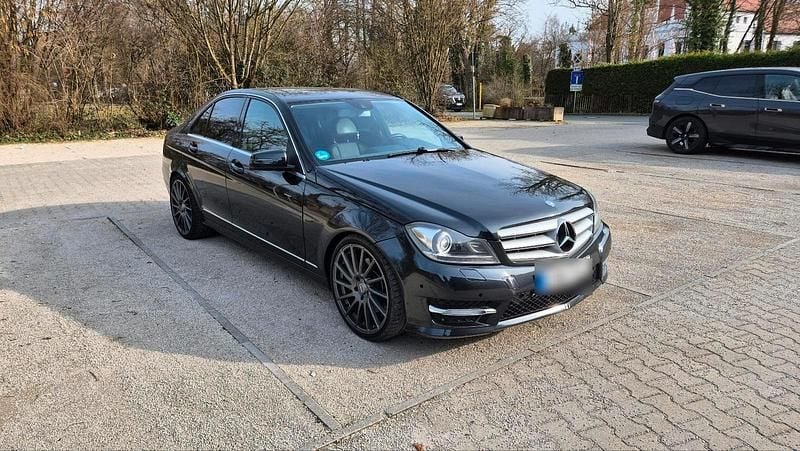 Gebraucht Mercedes C350 306 PS (225 kW) 2012 Schwarz Limousine