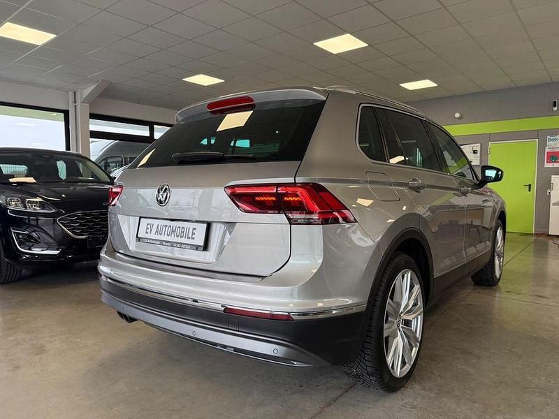 Gebraucht VW Tiguan Highline 179 PS (131 kW) 2016 Silber SUV