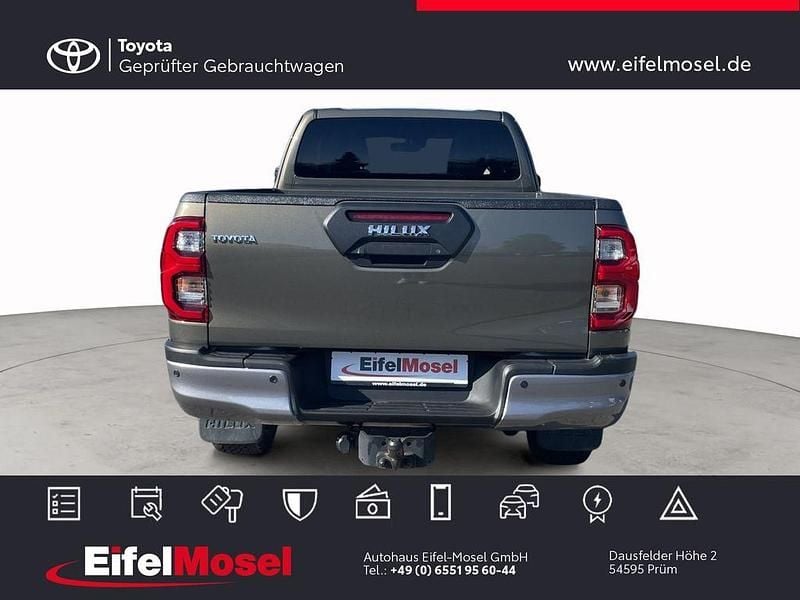 Gebraucht Toyota HiLux Basis 204 PS (150 kW) 2021 Manganbronze metallic Abholung
