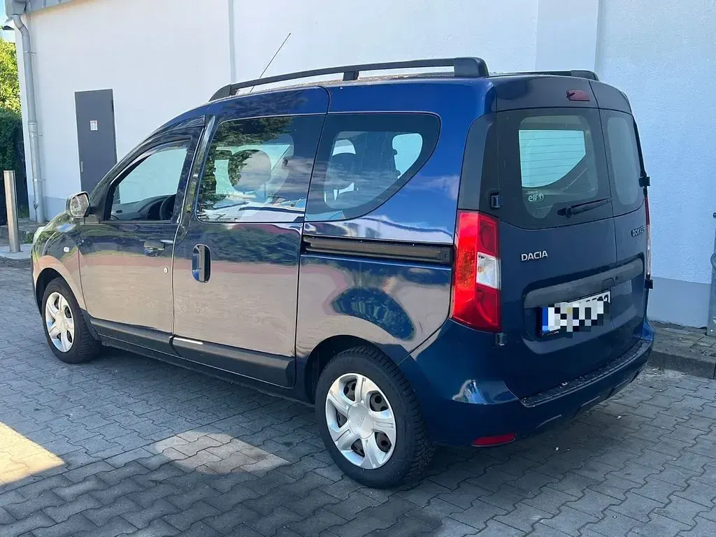 Gebraucht Dacia Dokker Lauréate 116 PS (85 kW) 2016 Blau Van / Kleinbus